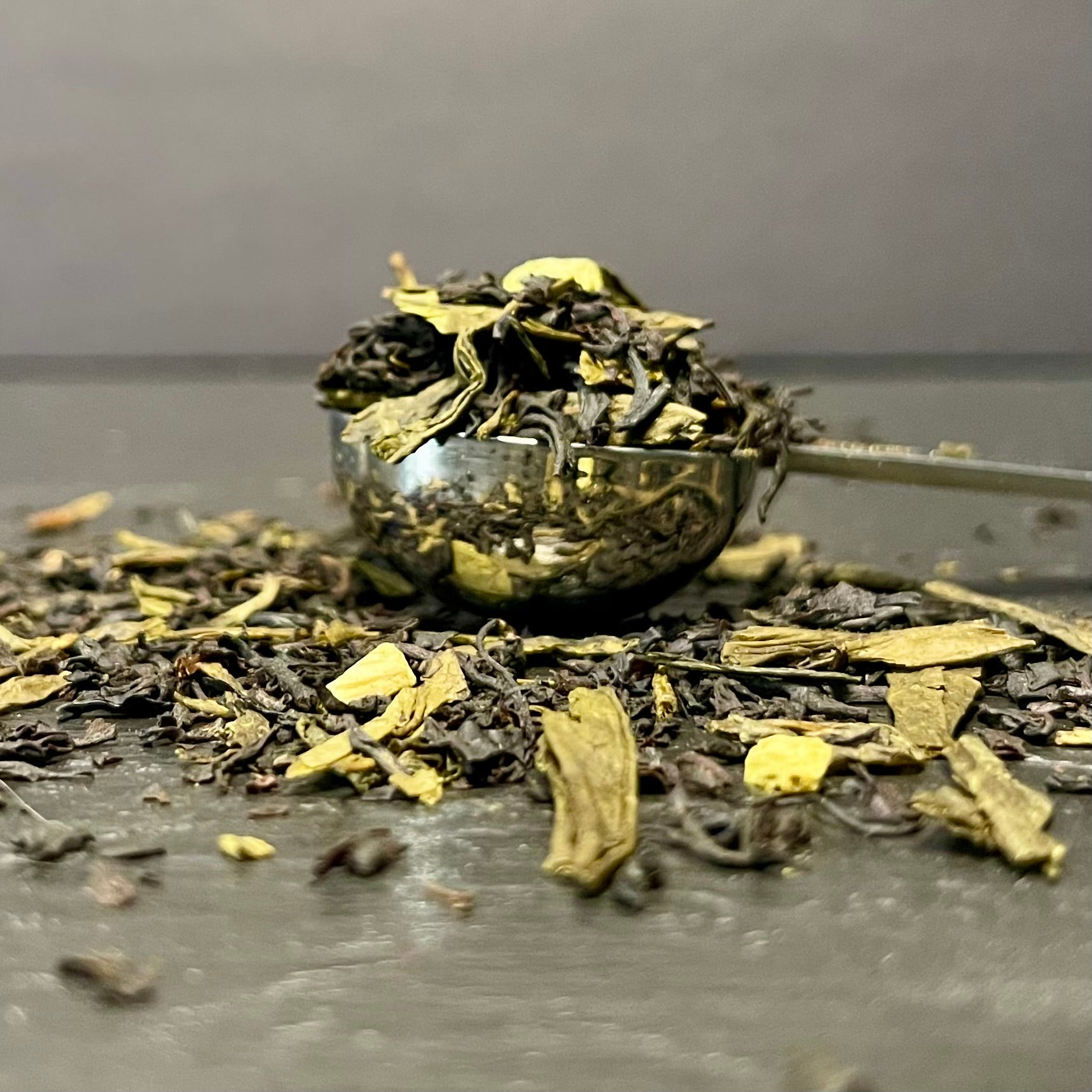 Vive Florence, Handcrafted Green Black Tea Blend by the Cove Tea
